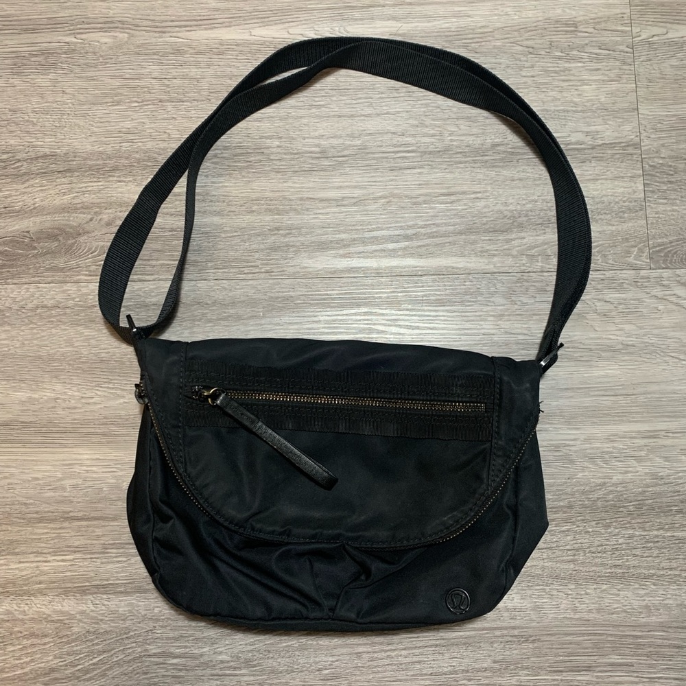 Lululemon All Night Festival Bag - Black